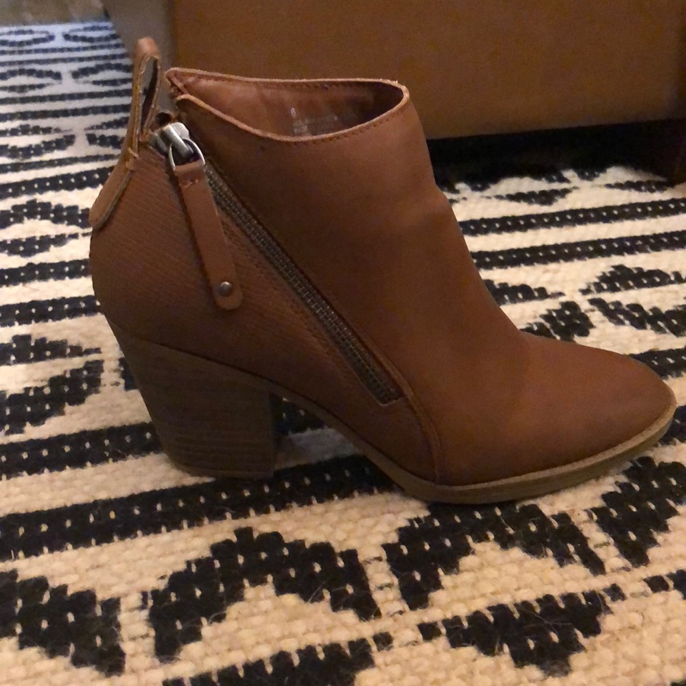Women’s ankle boots